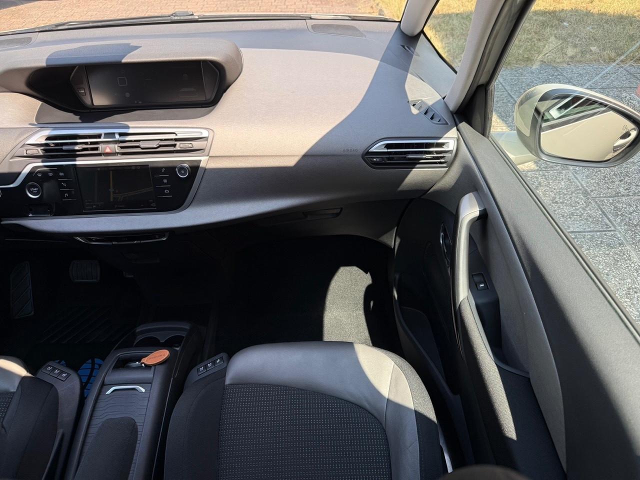 Citroen Grand C4 SpaceTourer BlueHDi 130 S&S EAT8 Shine Pack