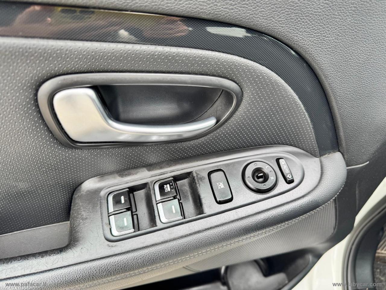 KIA Carens 1.7 CRDi 136 CV Auto Class