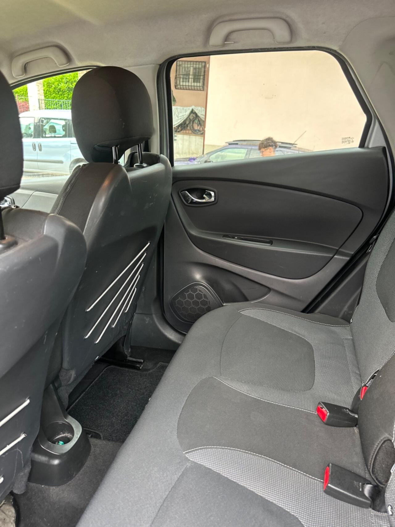 Renault CAPTUR 1.5 dCi 8V 90 CV R-LINK UNICOPR GARANZ