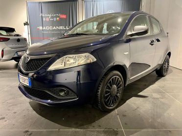 Lancia Ypsilon 1.2 69 CV 5 porte Elefantino Blu