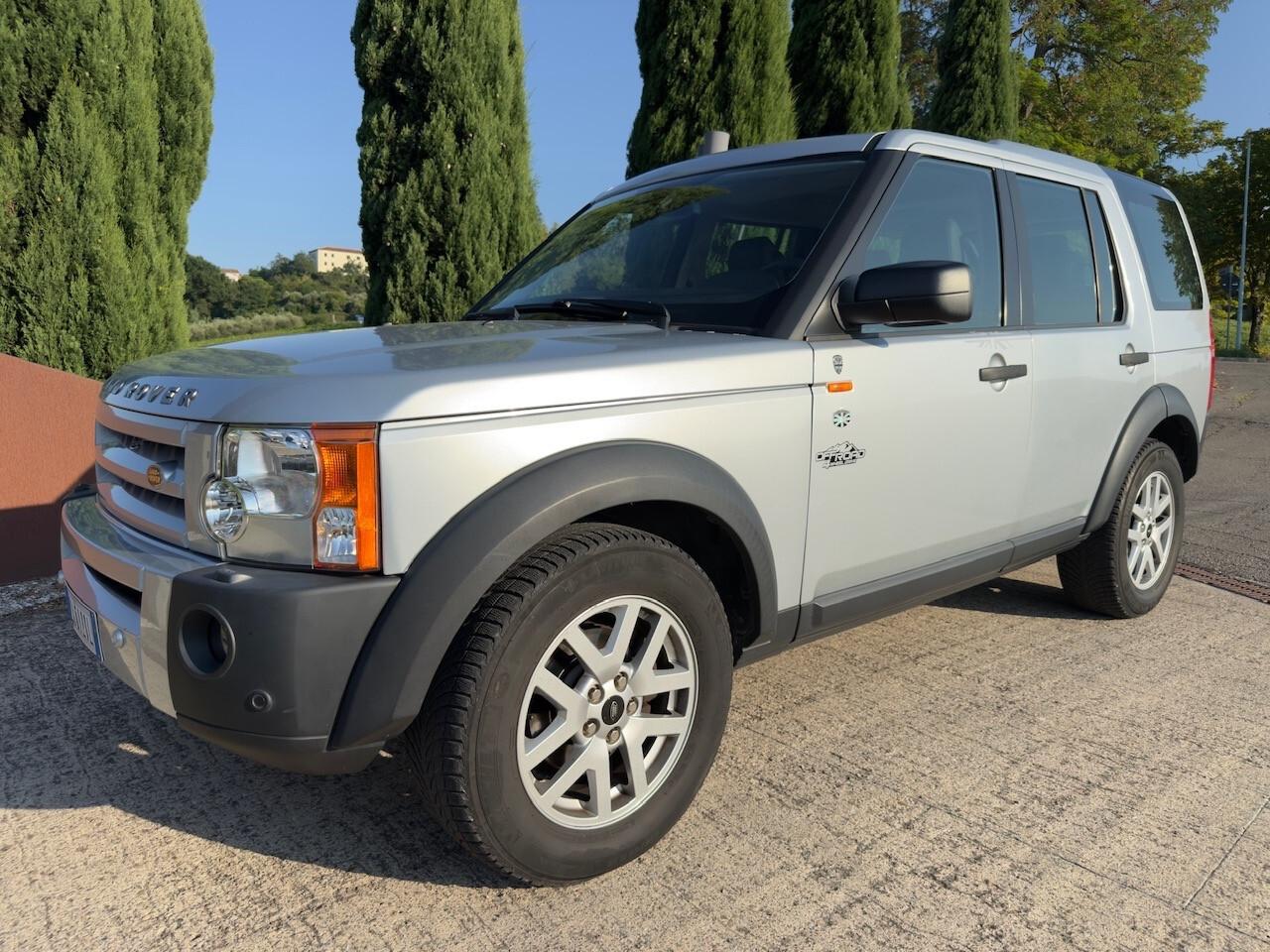Land Rover Discovery 3 2.7 TDV6 HSE