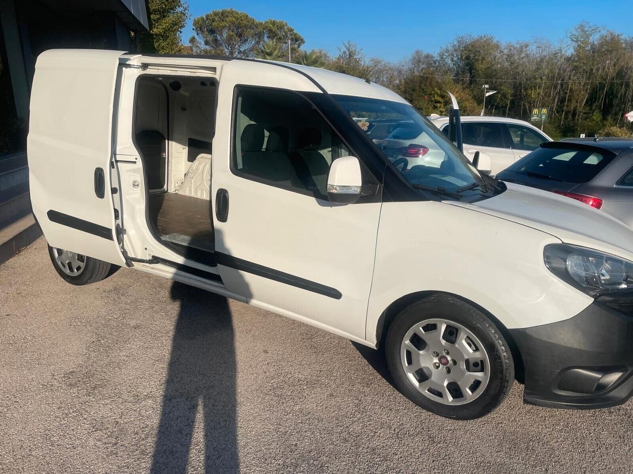 Fiat Doblò 1.6 MJT 16V 95CV Lounge IVA ESPOSTA