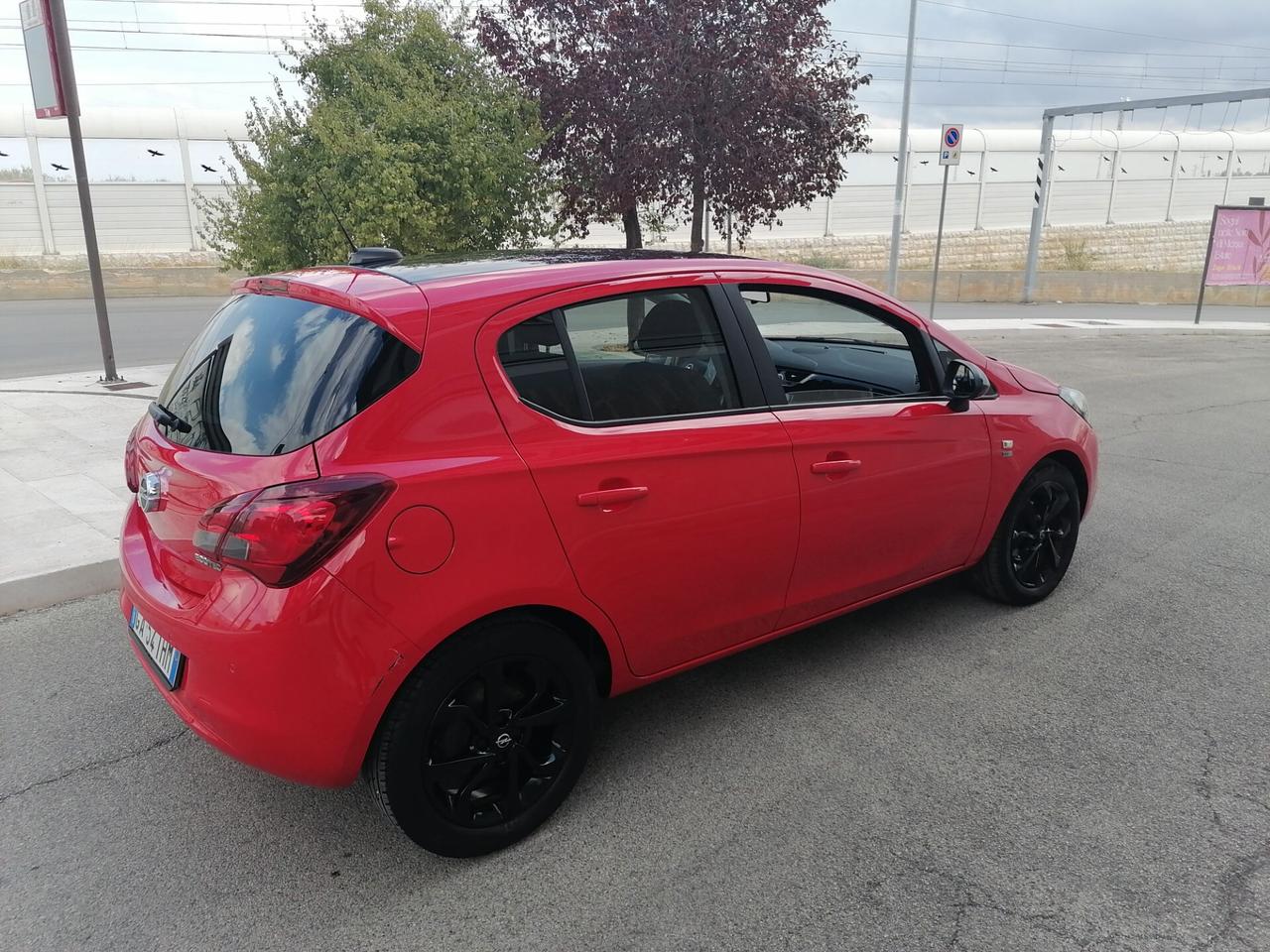 Opel Corsa 1.4 90CV GPL Tech 5 porte 120 Anniversary