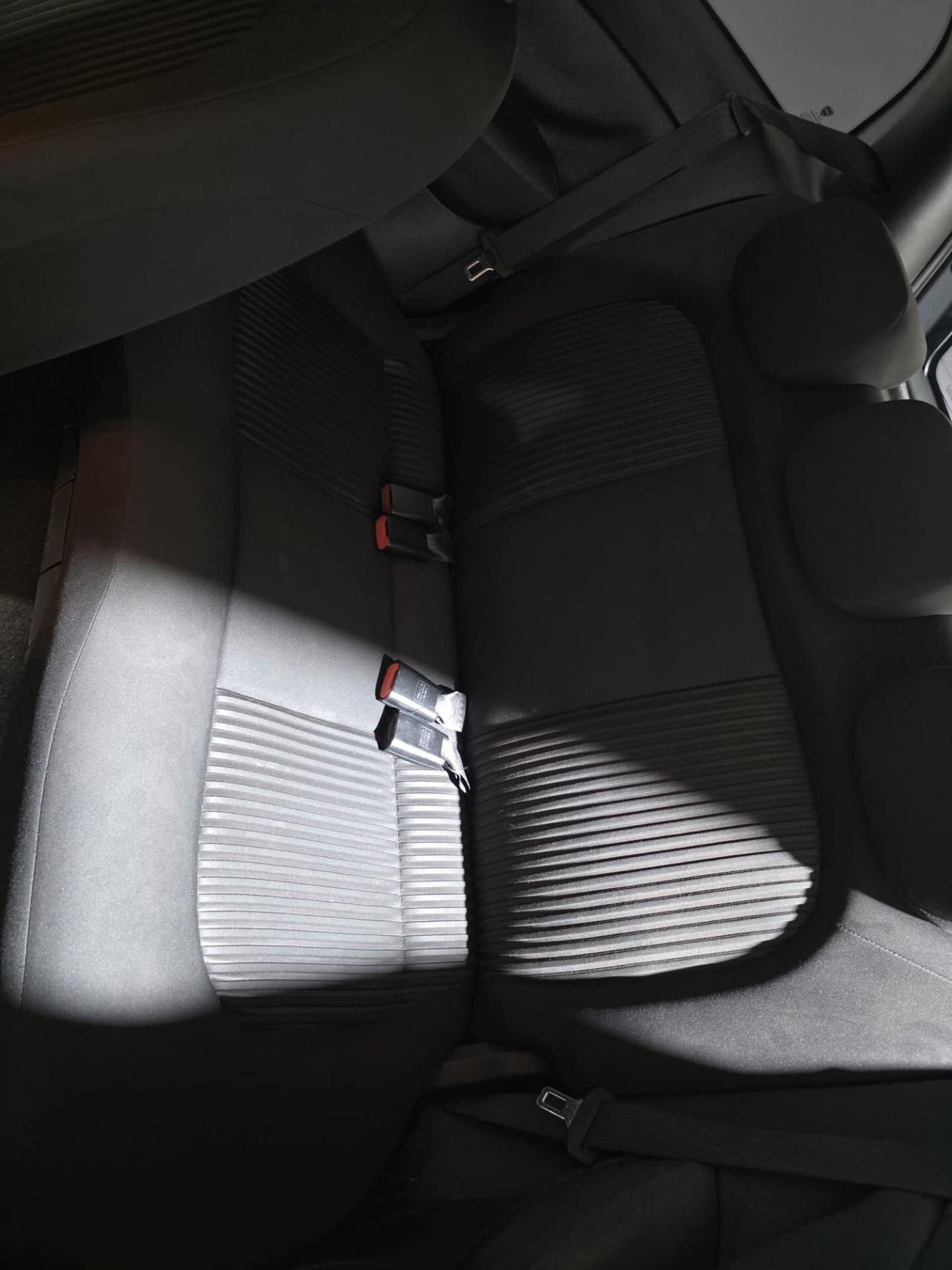 Lancia Ypsilon 1.4 Oro