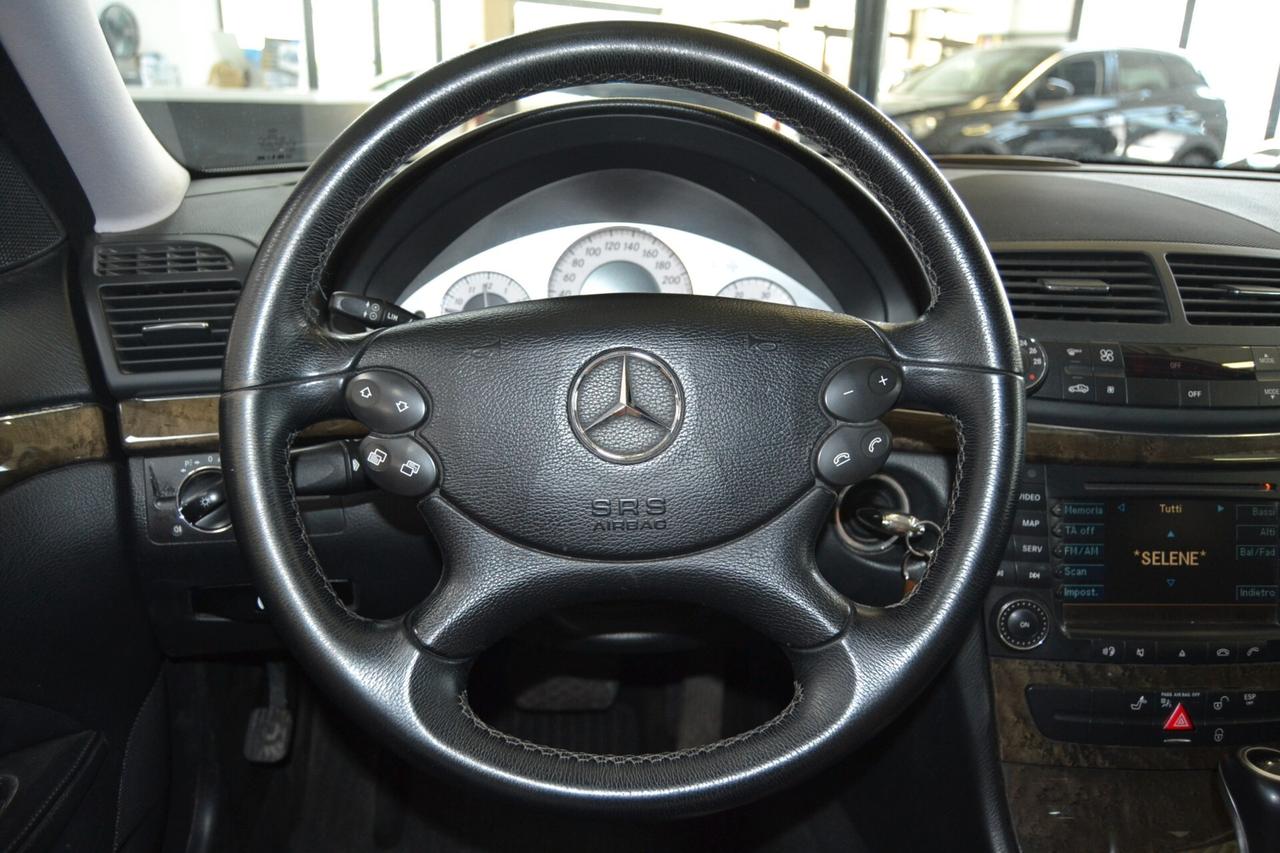 Mercedes E 320 CDI EVO Avantgarde Sport UniPro/Tetto/Cambio