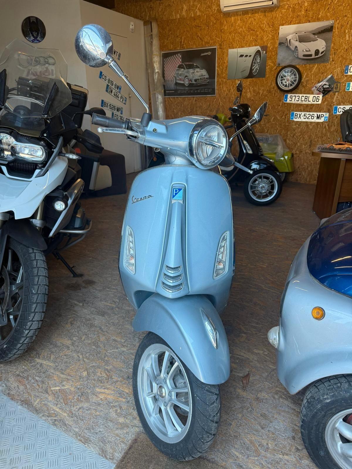 Piaggio Vespa 125 Primavera ""NESSUN OBBLIGO DI FINANAZIMENTO""
