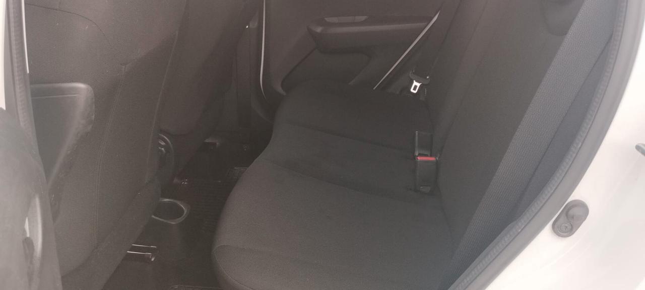 Peugeot 108 Vti 1.0 08/15 km 79650
