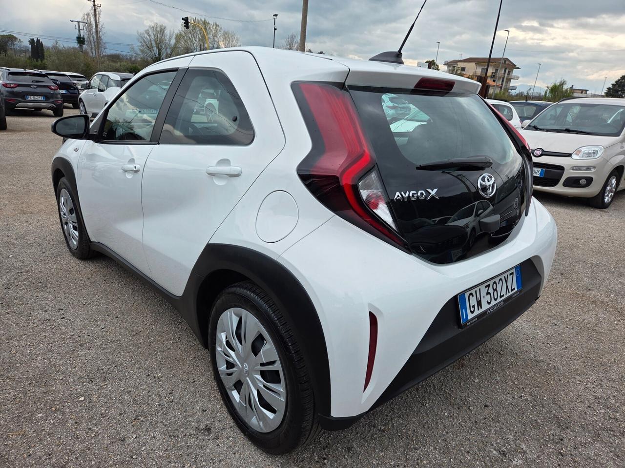 Toyota Aygo X 1.0 VVT-i 72 CV 5 porte Lounge S-CVT