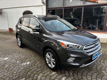 Ford Kuga 2.0 TDCI 150 CV S&S 4WD Titanium CAMBIO AUTOMATICO UNIPROPRIETARIO PERMUTABILE