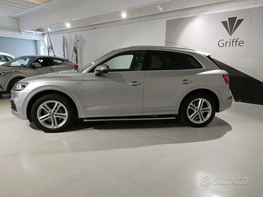 Audi Q5 AUDI Q5 2.0tdi 190hp quattro stronic Sline