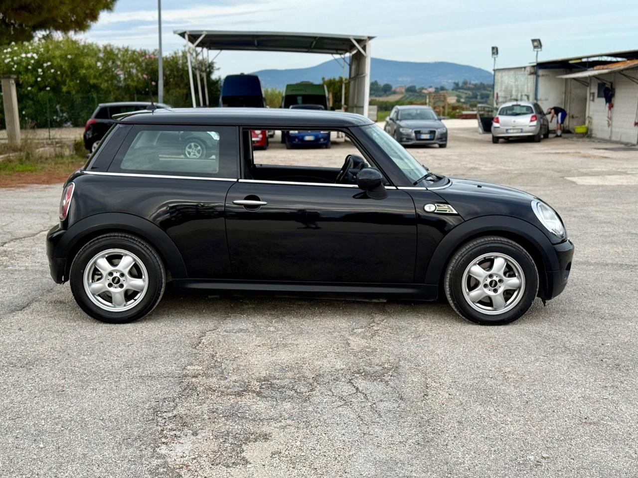 Mini Cooper one 1.4 GPL neopatentati ok