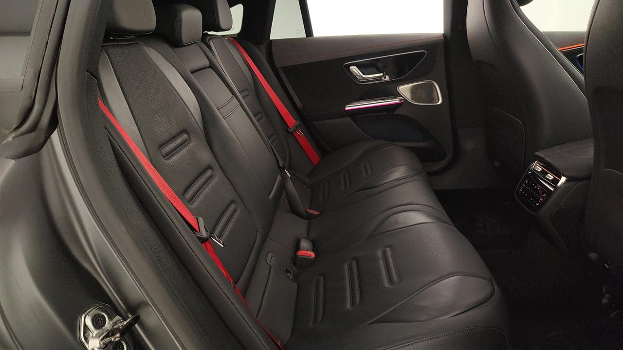 Mercedes-Benz EQE AMG 43 Premium Plus 4matic