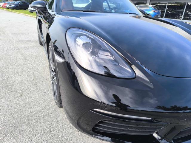 PORSCHE 718 Spyder 2.0