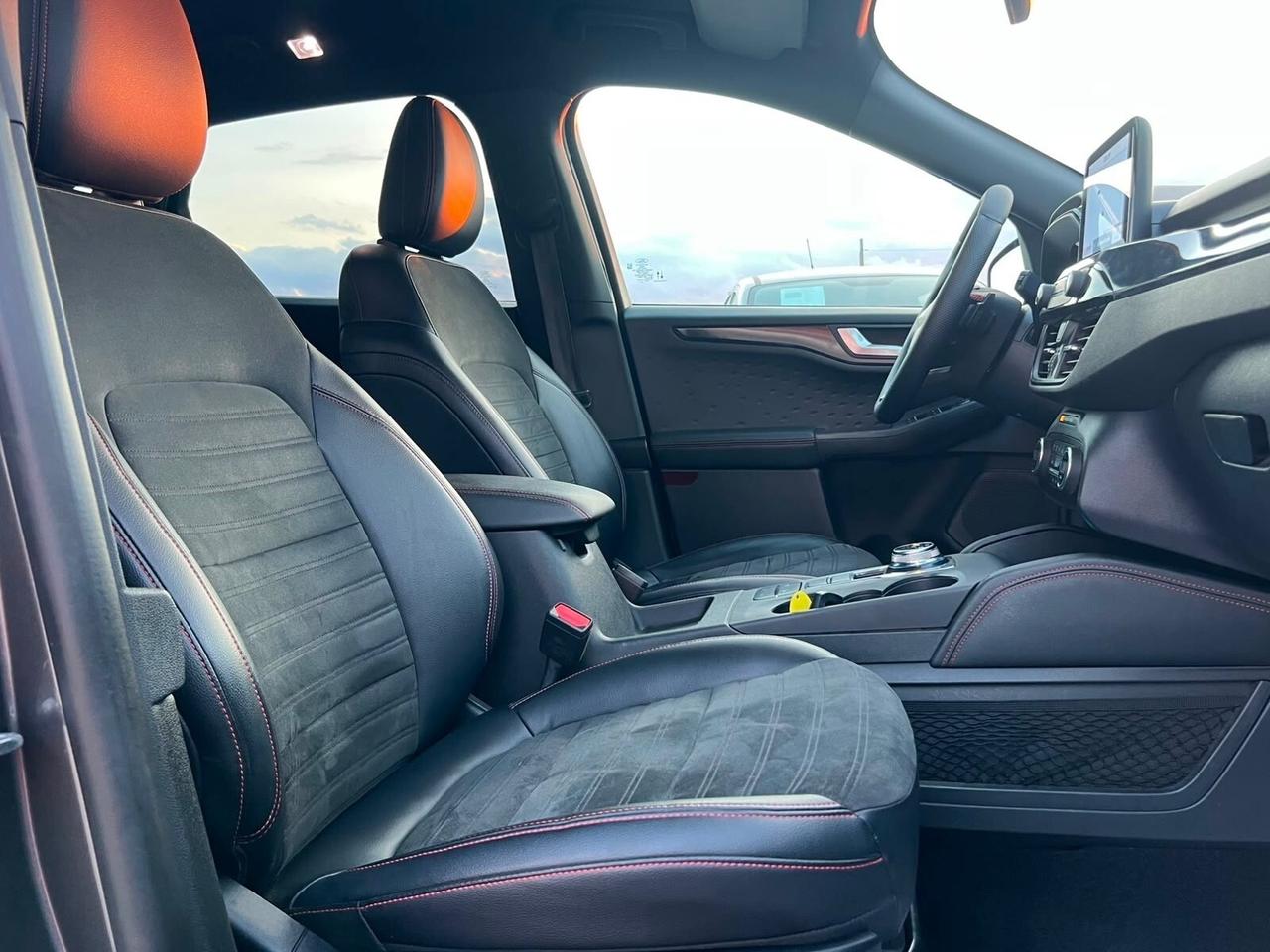 Ford Kuga 2020 2.0 Diesel 190 CV 4X4 ST-Line X