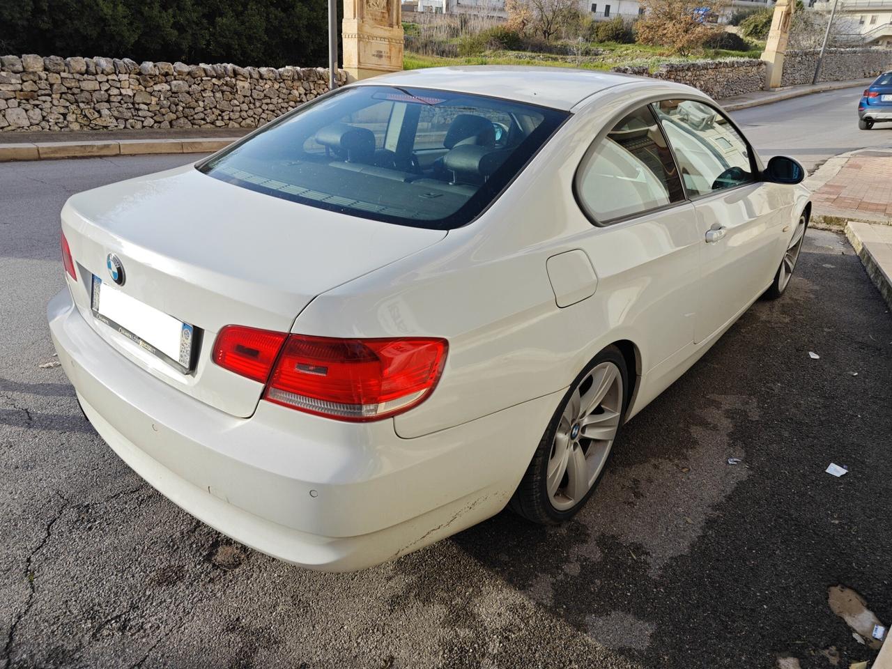 BMW 320d Coupé *PELLE/TETTO*