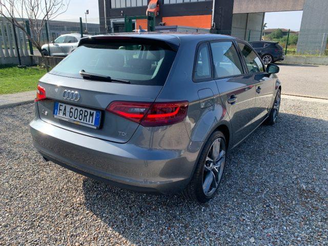 AUDI A3 SPB 1.6 TDI S tronic Ambition