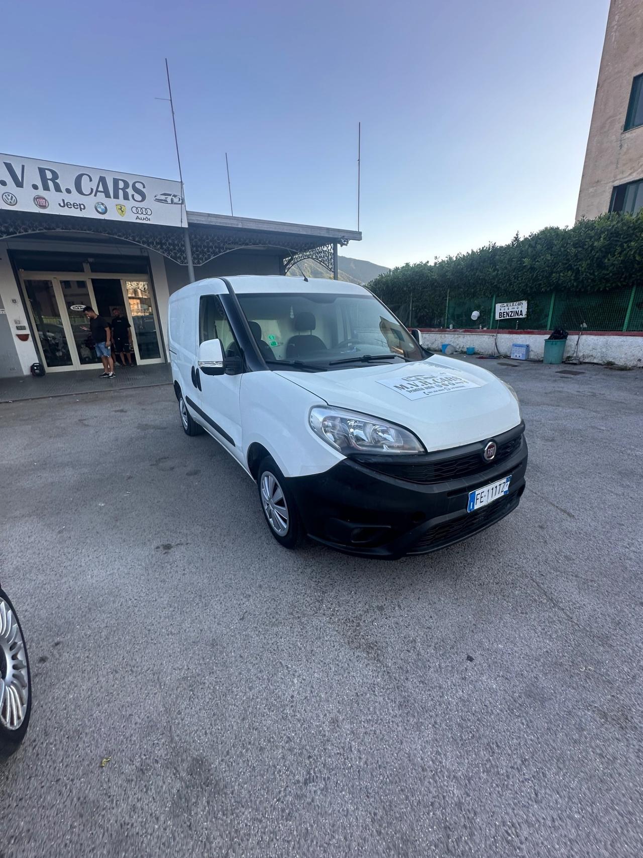 Fiat Doblo coibentato