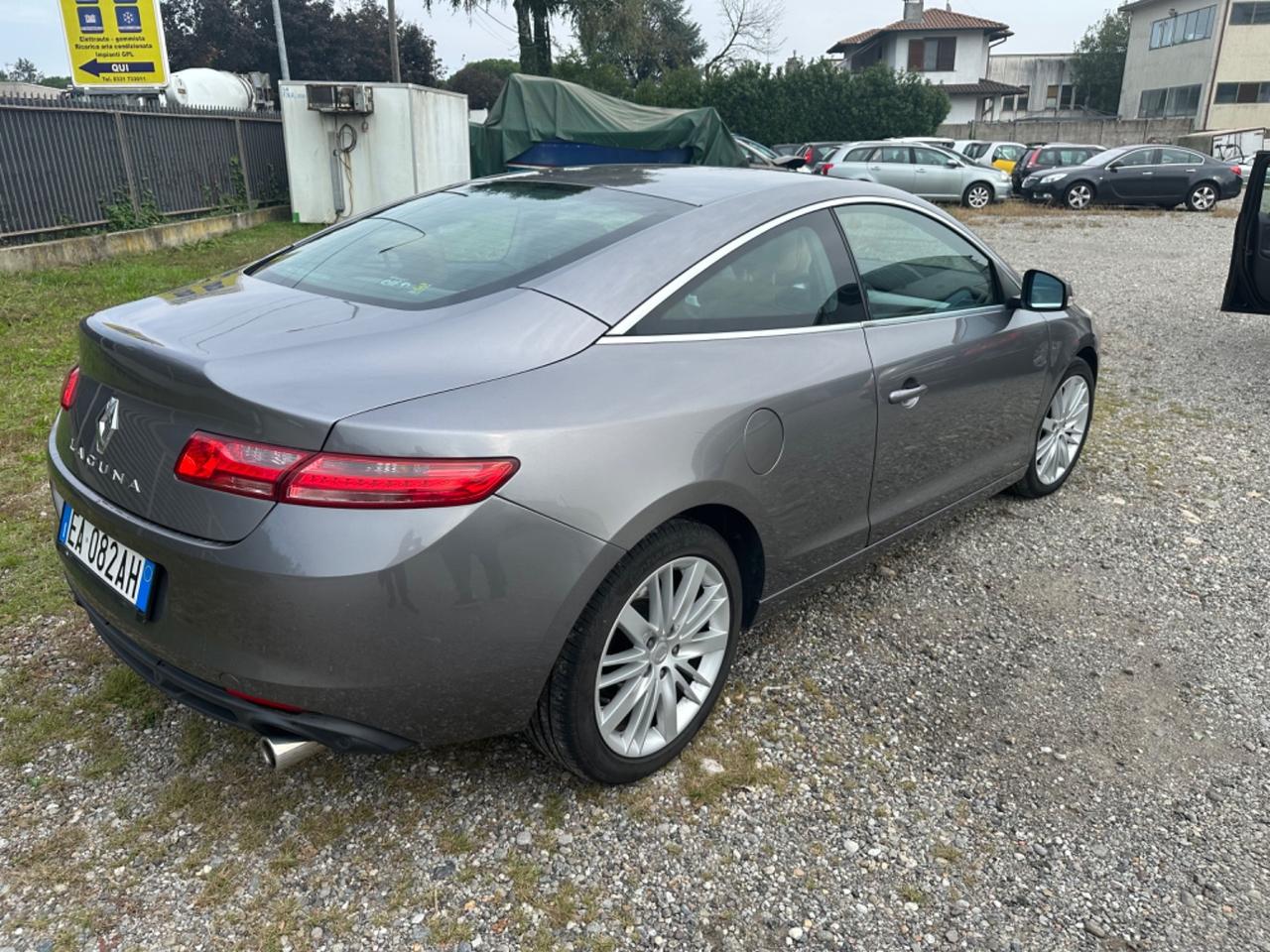 Renault Laguna Coupé 2.0 dCi 180CV 4Control