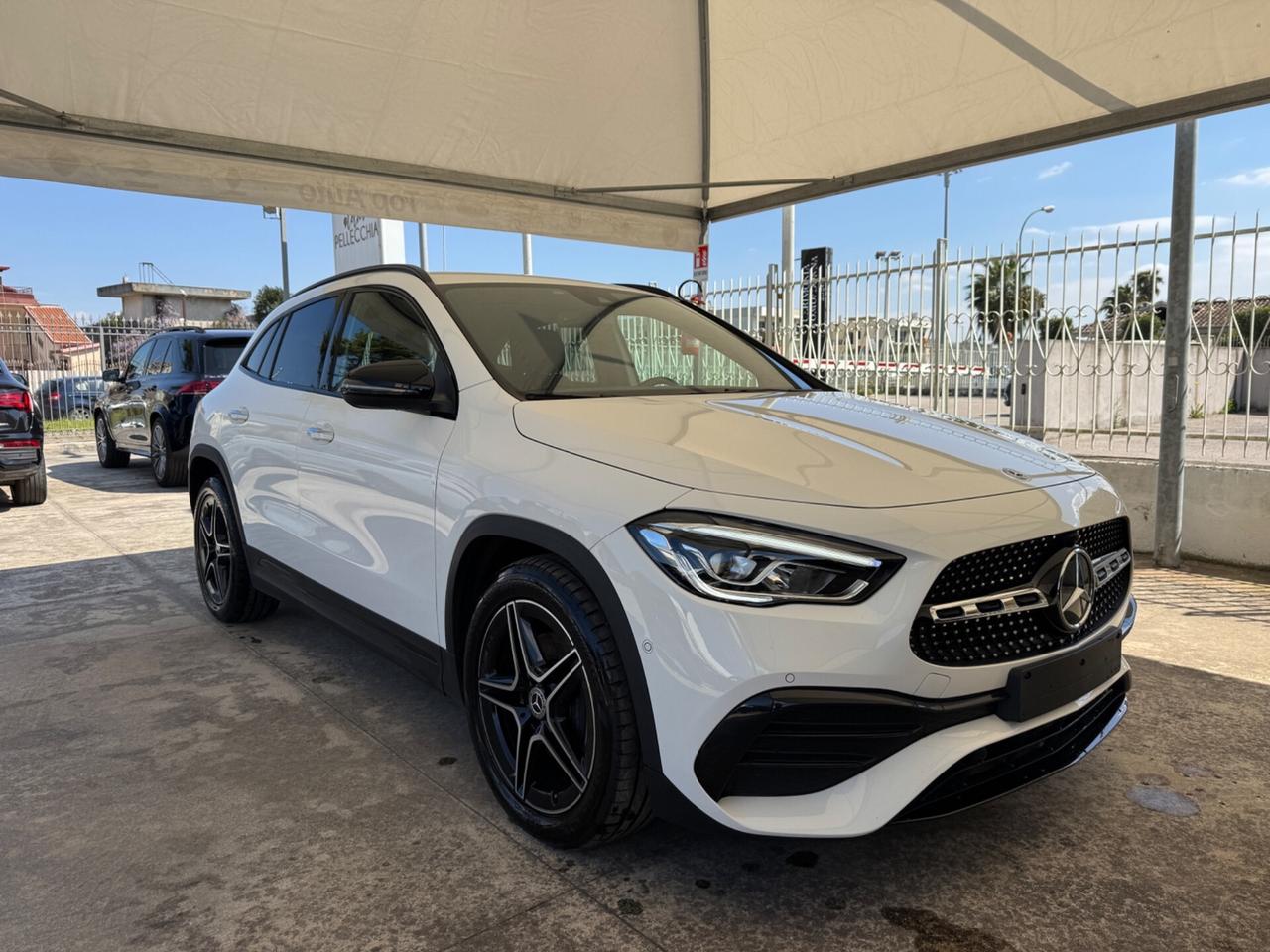 MERCEDES-BENZ GLA 180 d AUTOMATIC. PREMIUM AMG -MY23