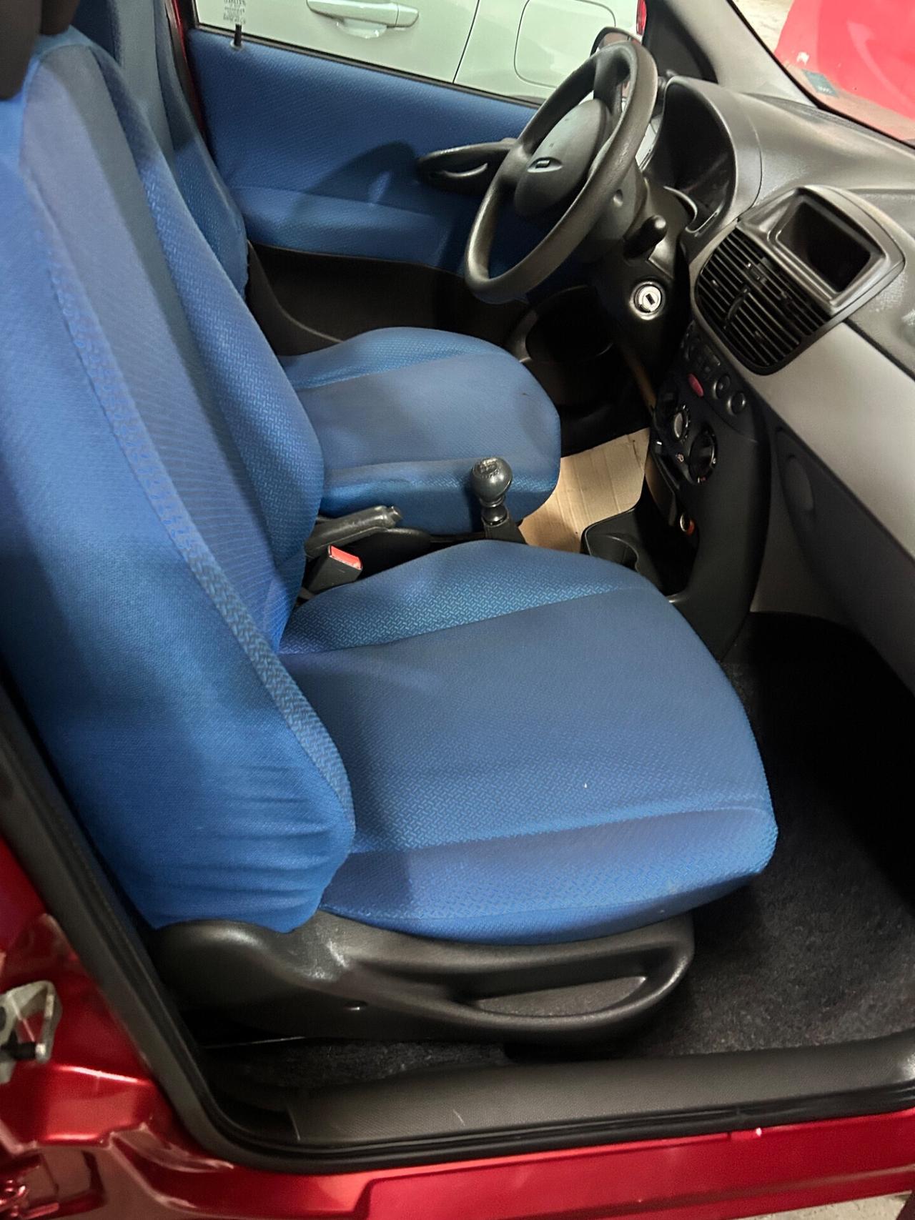 Fiat Punto 1.2i cat 5 porte solo85milakm