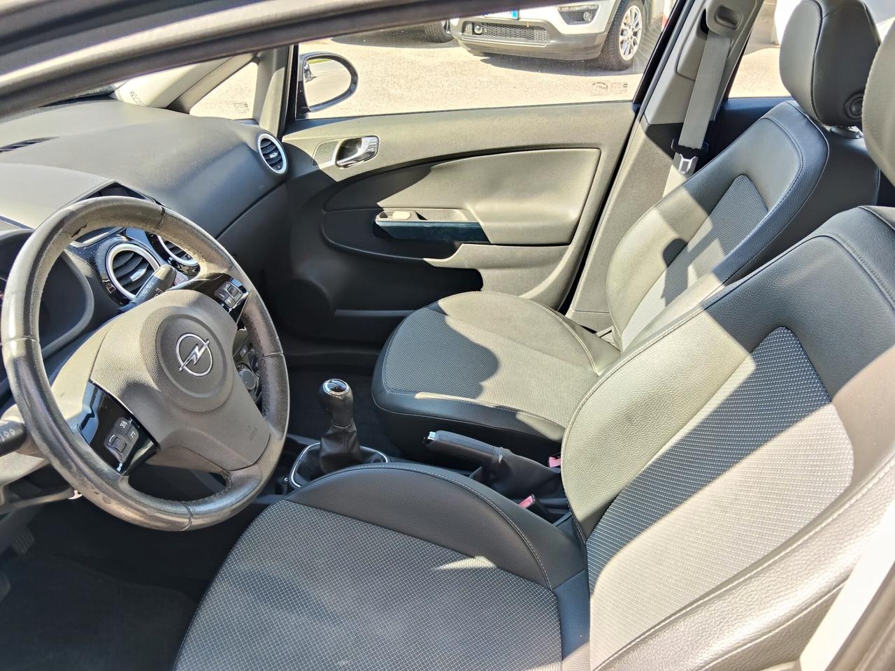 Opel Corsa 1.3 CDTI 75CV 5 porte Cosmo