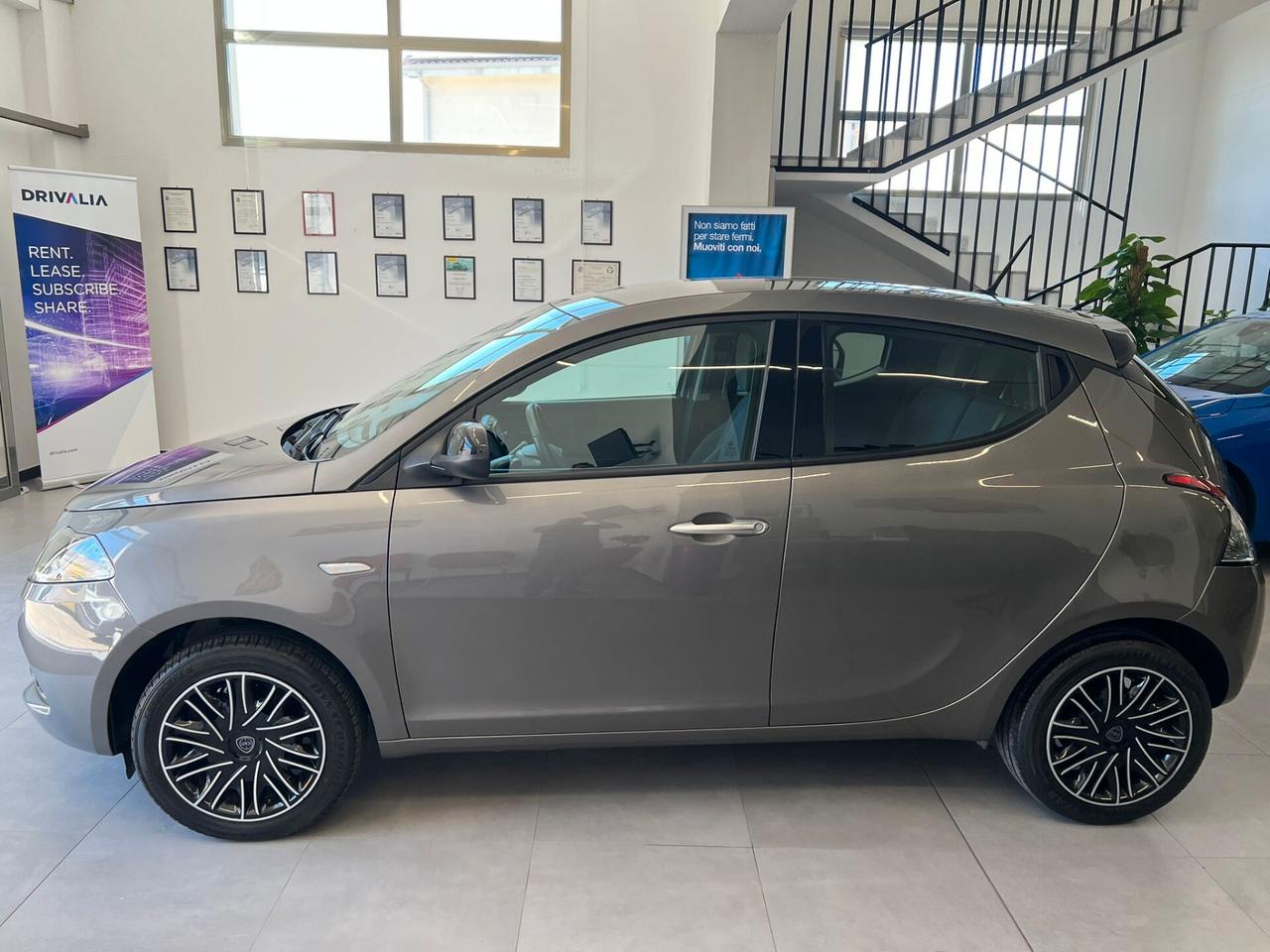 Lancia Ypsilon 1.0 FireFly 5 porte S&S Hybrid Ecochic Gold