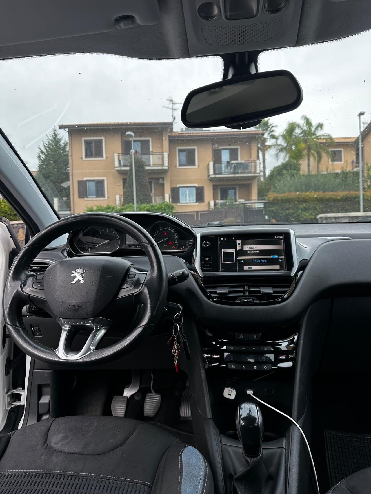 Peugeot 208 1.6 e-HDi 92 CV Stop&Start 5 porte Allure