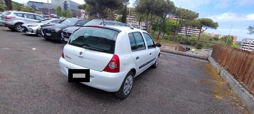 Renault Clio Storia 1.2 5 porte GPL Confort
