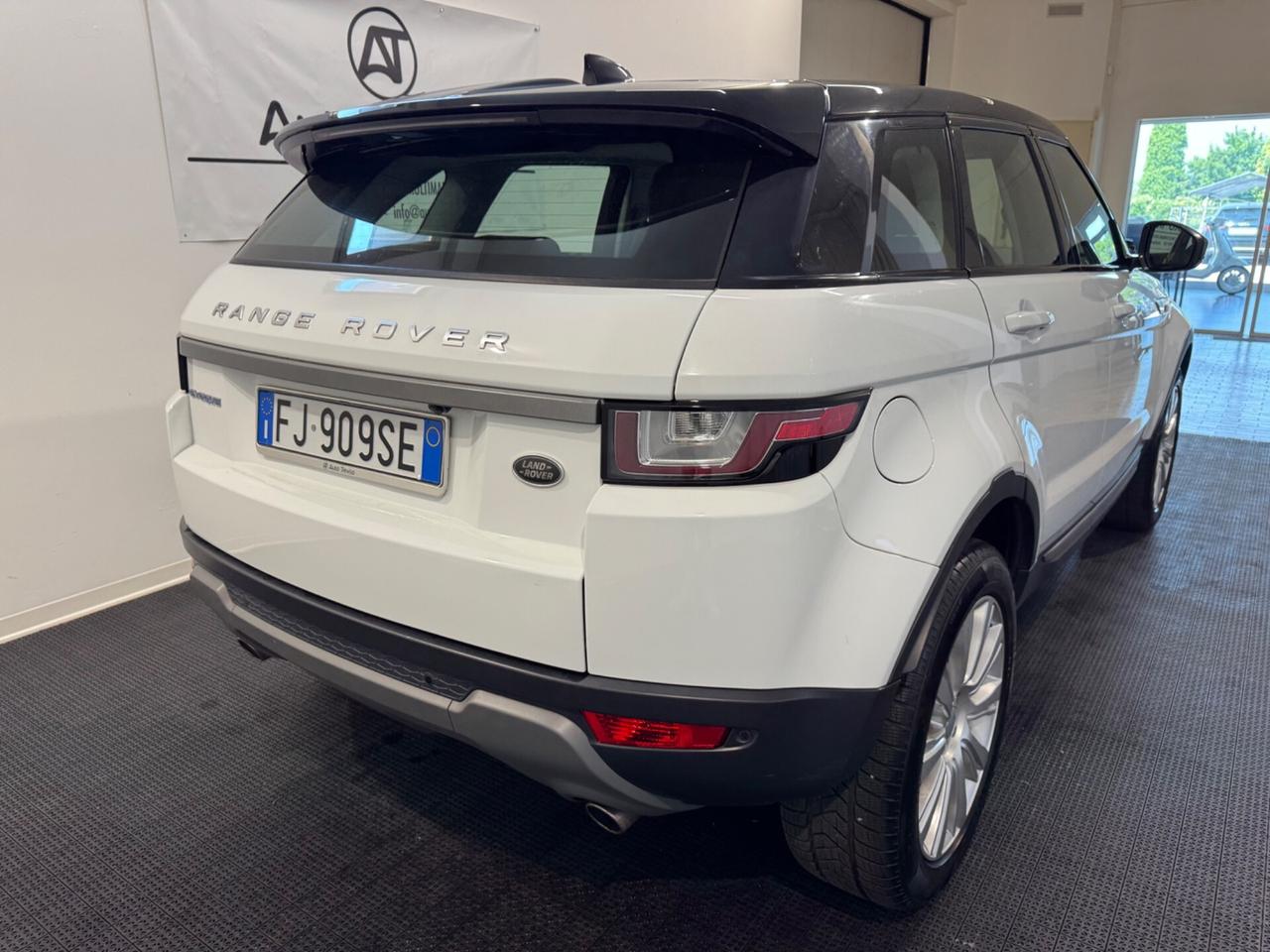 Land Rover Range Evoque 2.0 TD4 150 CV 5p. SE