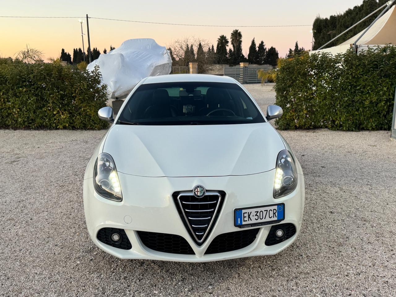 Alfa Romeo Giulietta 2.0 JTDm-2 140 CV Distinctive