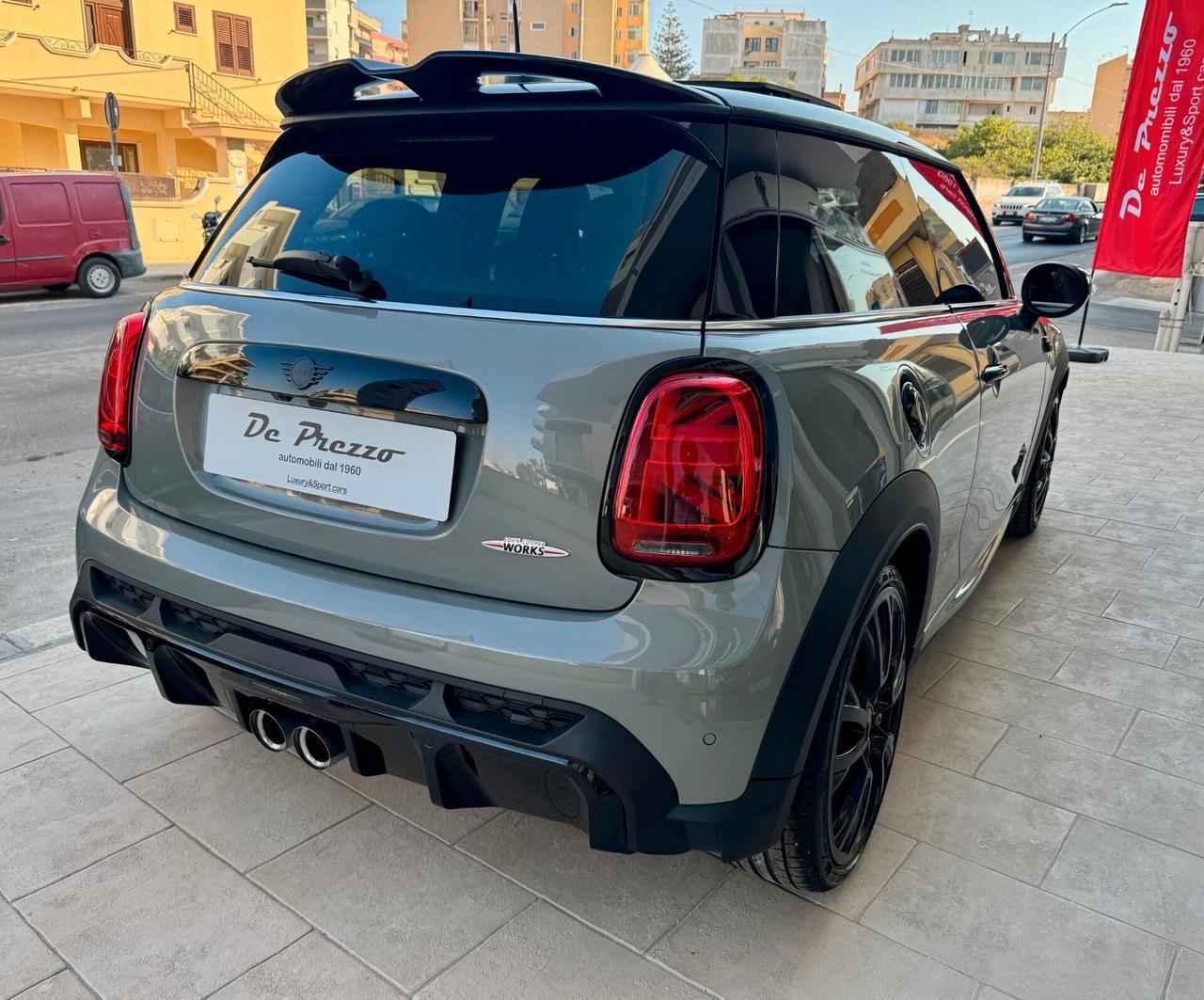 Mini 2.0 John Cooper Works Essential