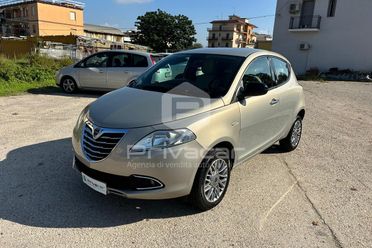 LANCIA Ypsilon 0.9 TwinAir 85 CV 5 porte Metano Ecochic Gold