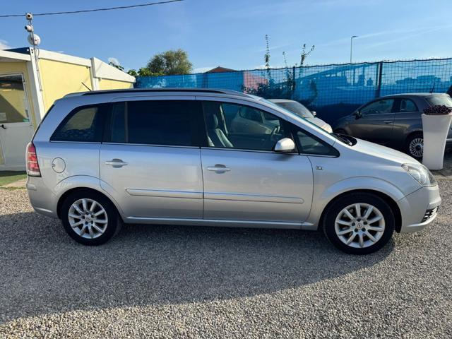 OPEL Zafira 1.9 CDTI 120CV Cosmo