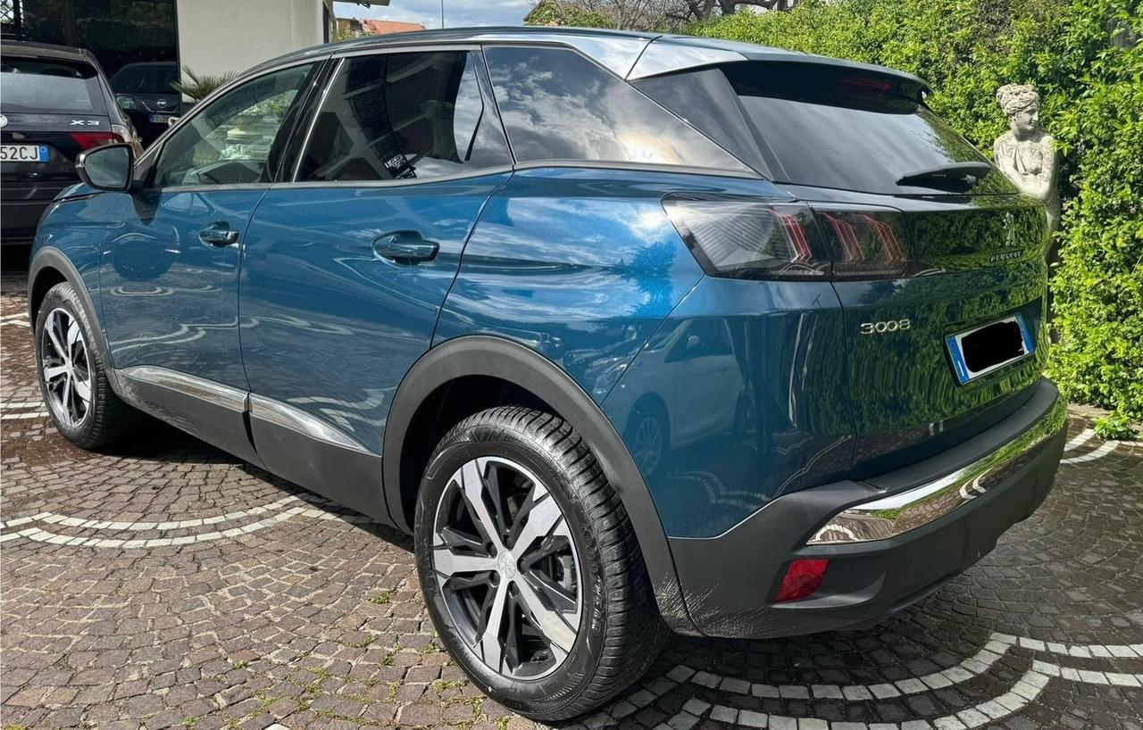 Peugeot 3008 AL NOLEGGIO