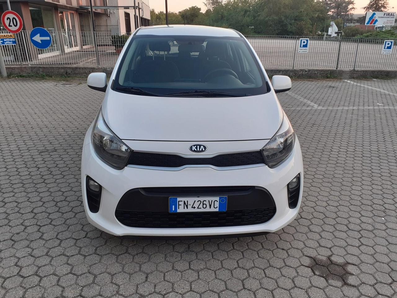 Kia Picanto 1.0 12V EcoGPL 5 porte Cool