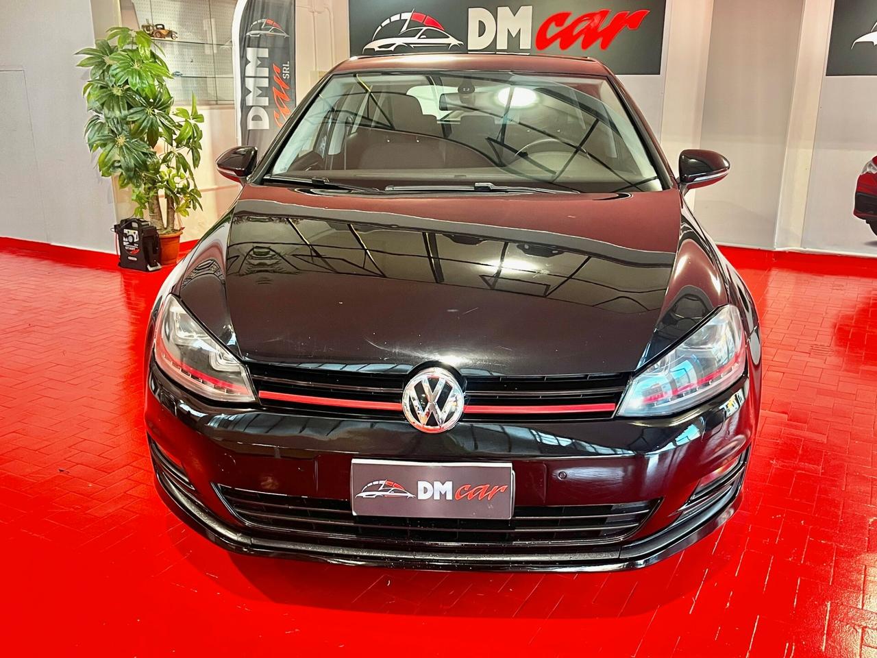 VOLKSWAGEN GOLF VII 105 CV TDI HIGHLINE DSG RETROCAMERA CERCHI IN LEGA OK NEOPATENTATI