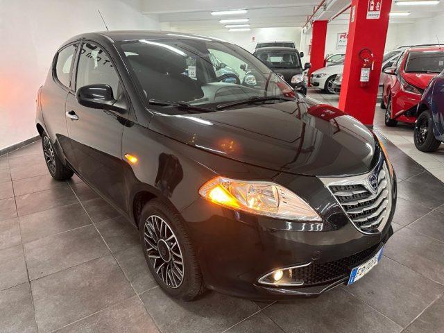 LANCIA Ypsilon 1.2 69 CV 5 porte GPL Ecochic 30th Anniversary