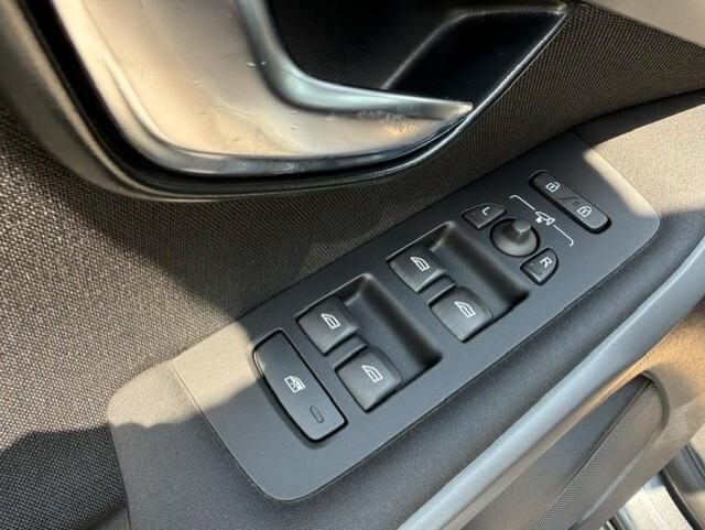 Volvo V40 D2 Business Plus Omologata Autocarro 5 Posti