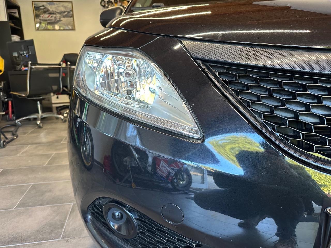 Lancia Ypsilon 1.2 69 CV 5 porte GPL Ecochic Elefantino
