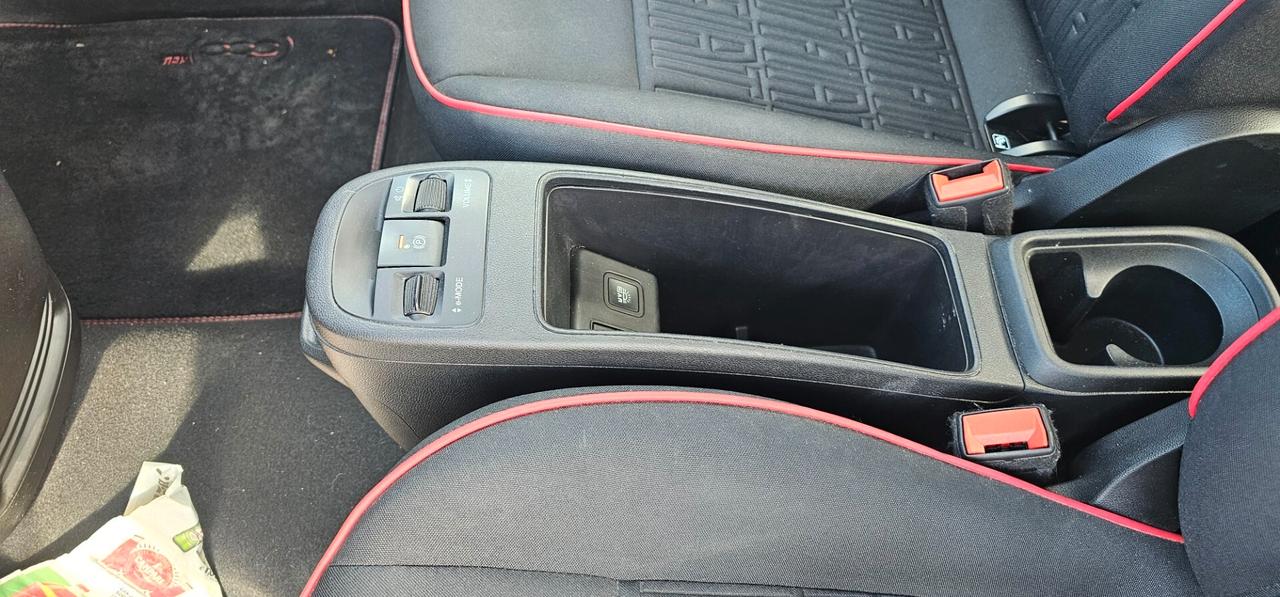 Fiat 500 500e Berlina 42 kWh La Prima