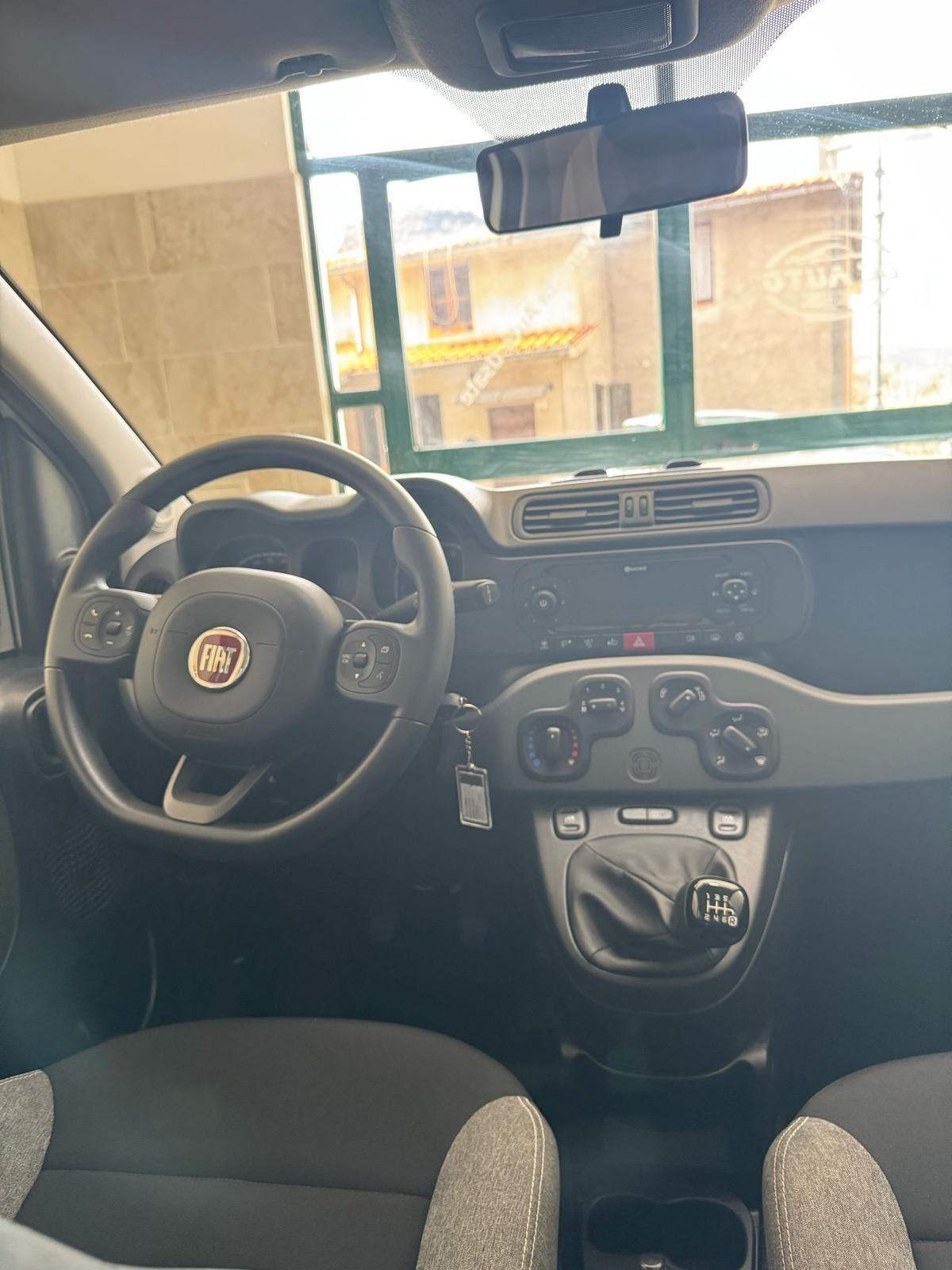 Fiat Panda 1.0 FireFly S&S Hybrid City Cross