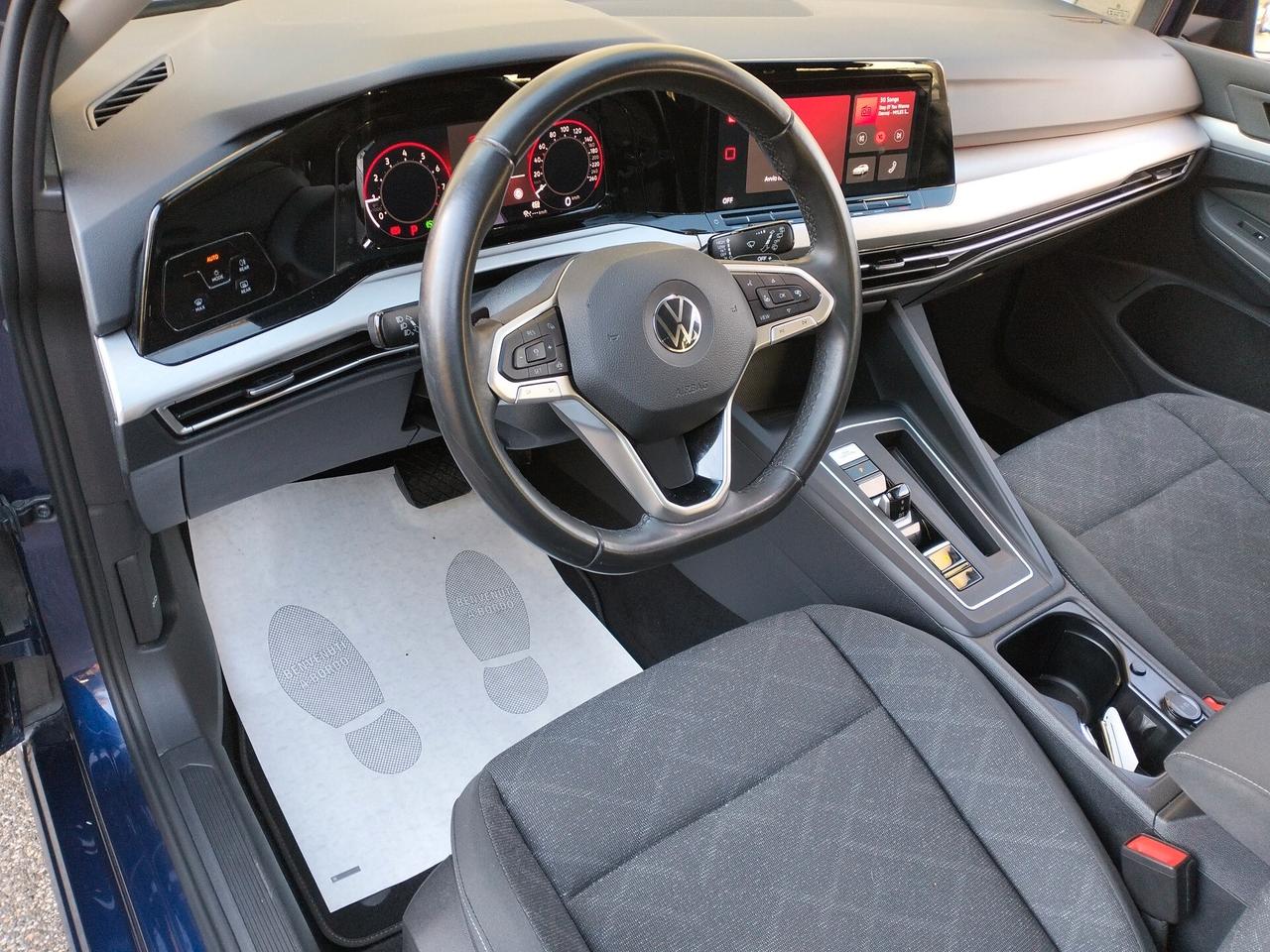 Volkswagen Golf 1.0 eTSI EVO DSG Life * IVA ESPOSTA *