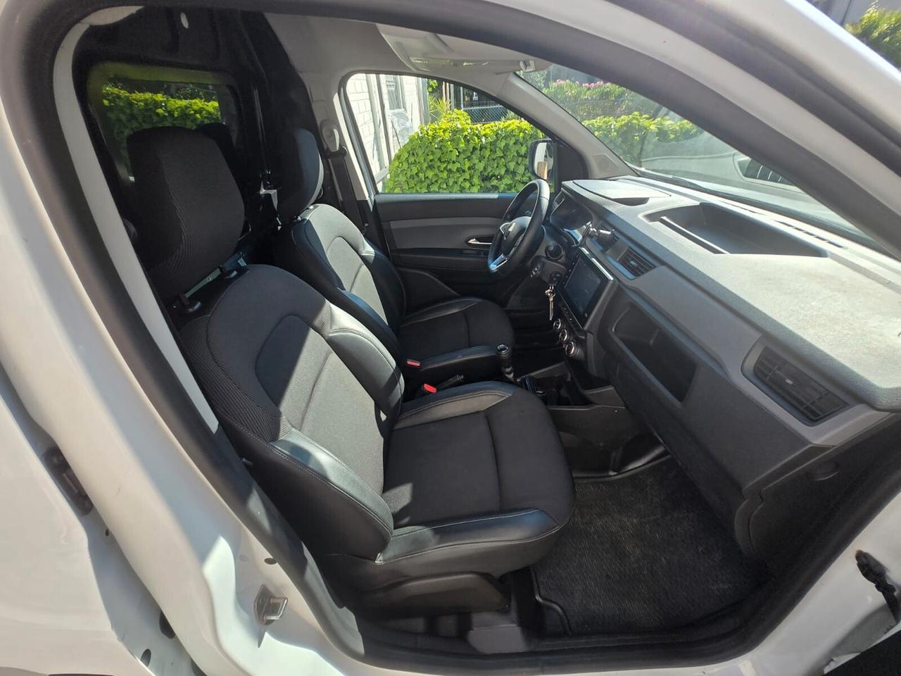 RENAULT EXPRESS BLUE DCI 1.5 75 cv IVA DETRAIBILE -PROMO LUGLIO GA FIN&SAFE-