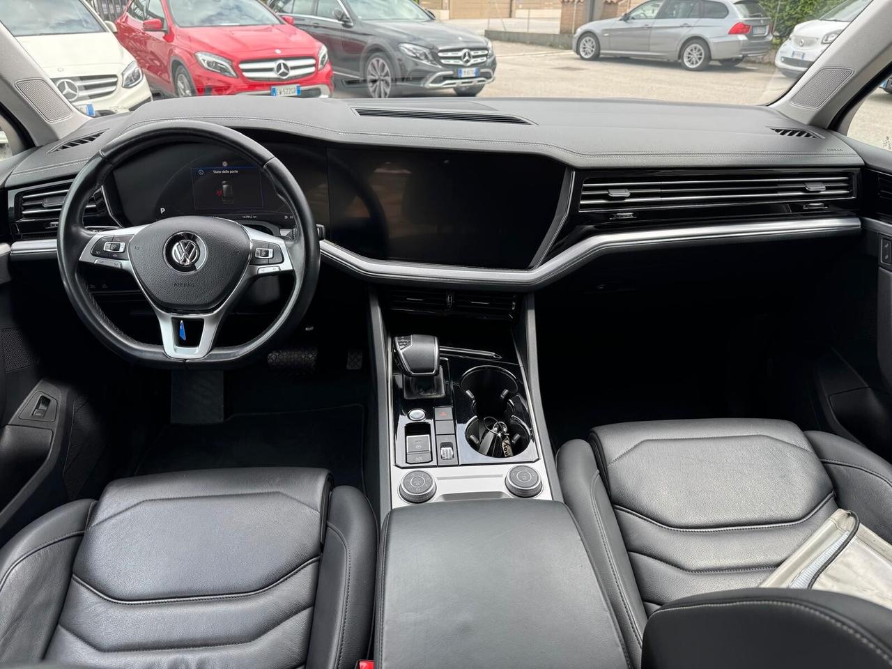 Volkswagen Touareg 3.0 V6 TDI 286 CV SCR Advanced NIGHTVISION