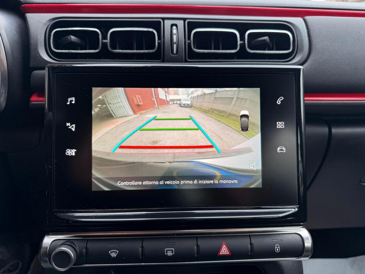 Citroen C3 1.2 PureTech 82cv Shine