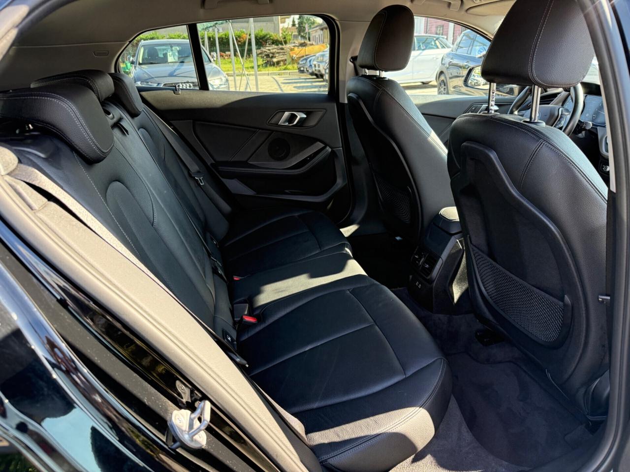 Bmw 118i 136cv IVA ESPOSTA*RADAR*UNICO PROP