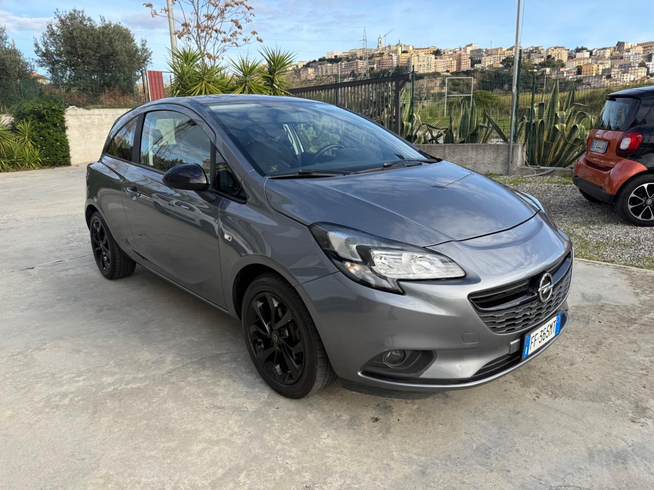 Opel Corsa 1.4 90CV GPL Tech Coupé b-Color