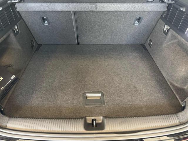 AUDI Q2 35 TDI S tronic S line Edition