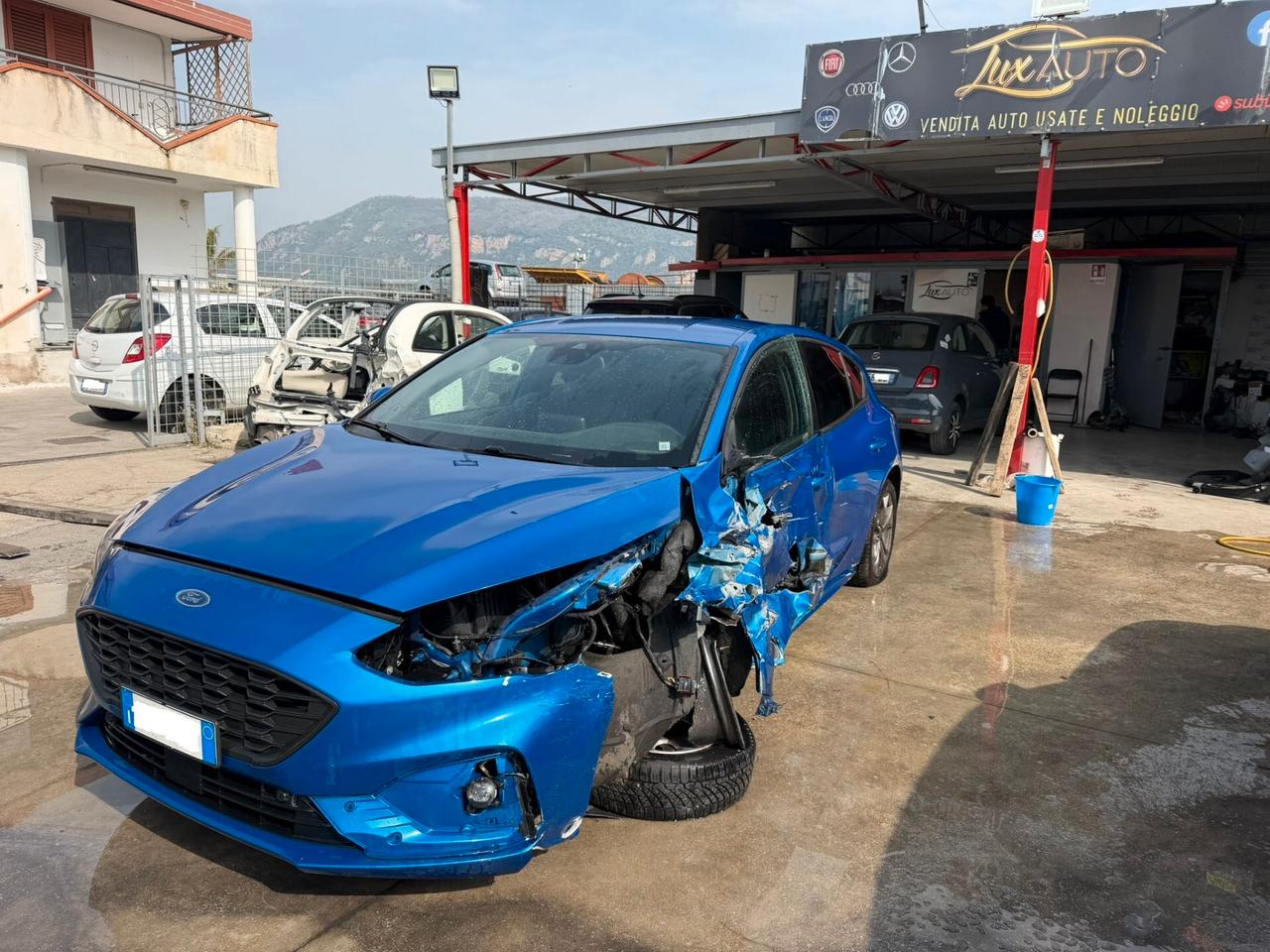 Ford Focus 1.5 ST-Line sinistrato - 2020