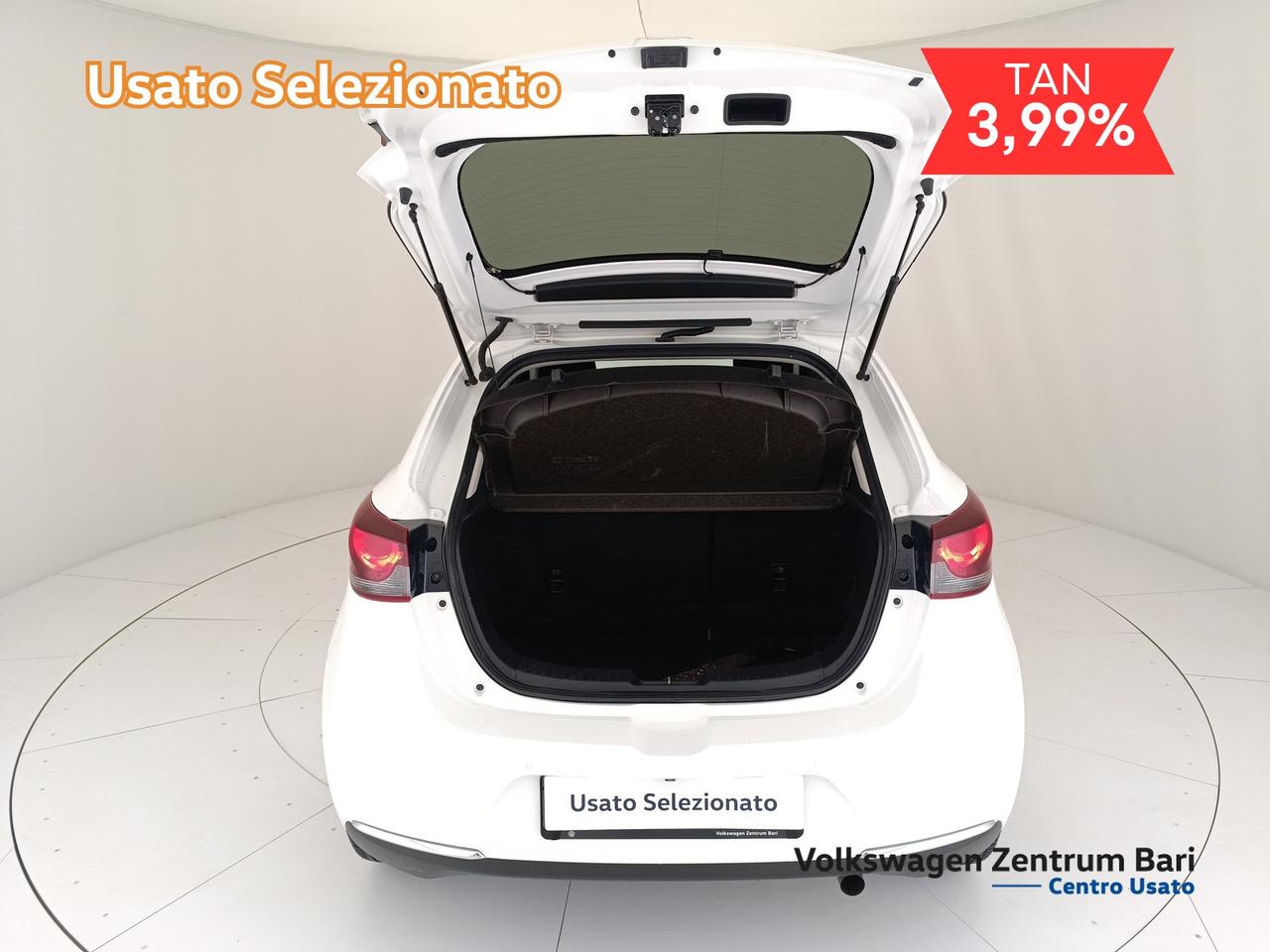 Mazda 2 1.5 homura 75cv